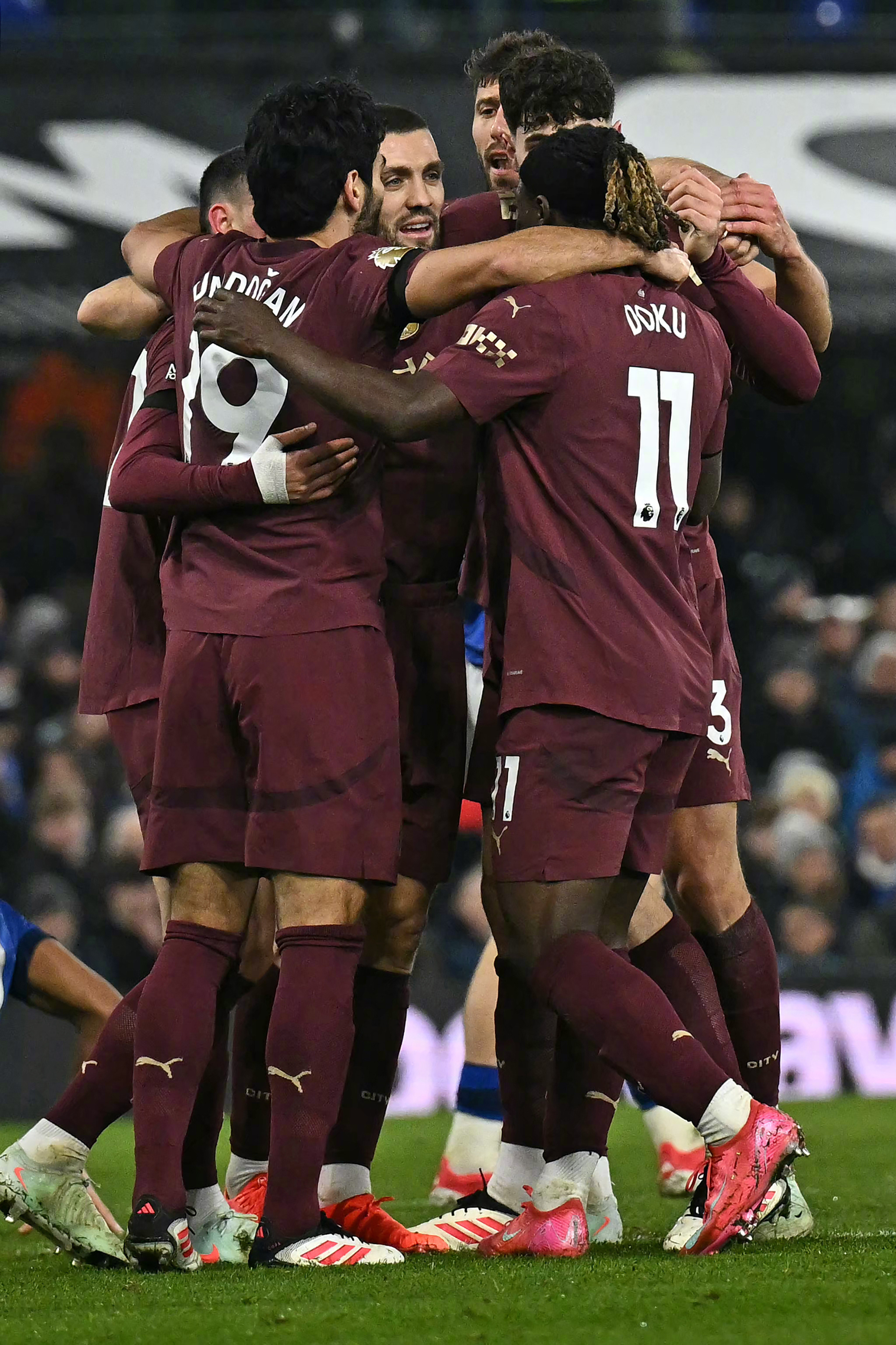 包含今晚曼城备战全明星赛，临场应变细节曝光，赛场秩序良好，细节决定成败的词条贝博官网平台